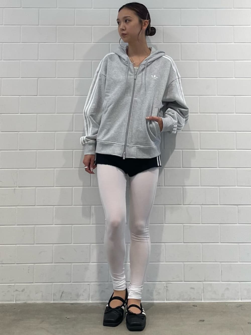 ADIDAS ORIGINALS BY JENNIE ニット ショートショーツ - ブラック