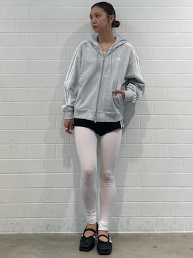 「アイテム（レギンス/スパッツ）」を使った、RTさん（レディース・161cm）の秋コーディネート