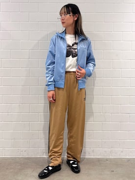 「アイテム（ジャージ）」を使った、RTさん（レディース・160cm）の秋コーディネート