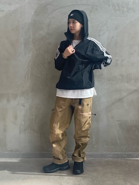 「アディダスオリジナルス」｜「アイテム（ニットキャップ/ビーニー）」を使った、RTさん（レディース・160cm）の冬コーディネート