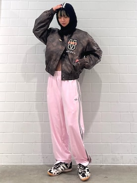 「adidas（アディダス）のFB TPベロア / ファイヤーバード トラックパンツ ベロア / ジャージ / アディダスオリジナルス adidas Originals（その他パンツ）」を使った、RTさん（レディース・160cm）の秋コーディネート