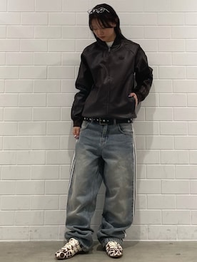 「adidas（アディダス）のSSTプレザージャケット / アディダスオリジナルス adidas Originals（ジャージ、ブラウン系）」を使った、RTさん（レディース・160cm）の春コーディネート