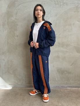 「adidas（アディダス）のアイテム（その他パンツ）」を使った、RTさん（レディース・160cm）の秋コーディネート