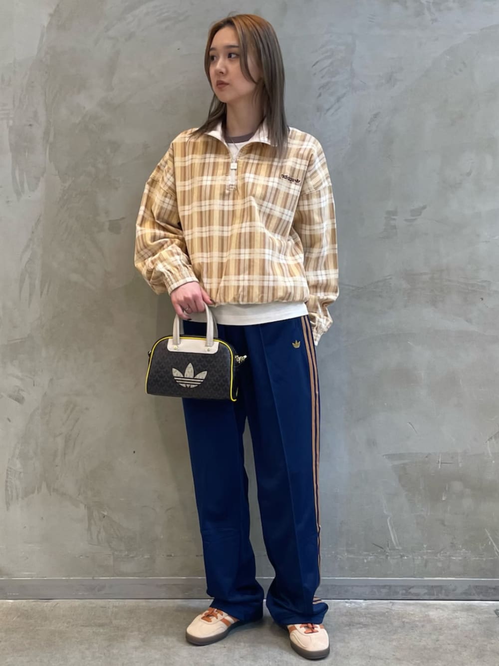 コーデュロイ タータン ハーフジップトップ / アディダス