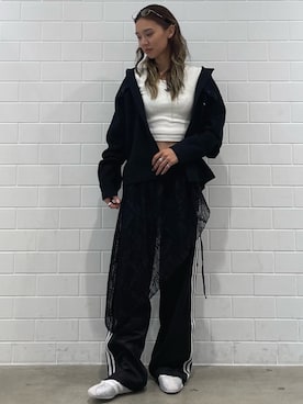 「adidas（アディダス）のトーキョー MJ / TOKYO MJ（Shoes、シルバー系）」を使った、RTさん（レディース・161cm）の秋コーディネート