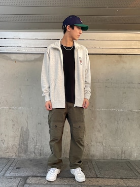 「AVIREX（アヴィレックス）のアイテム（ジャージ）」を使った、HIROTOさん（メンズ・172cm）の春コーディネート