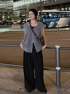 「アイテム（ベスト）」を使った、mikaさん（レディース・163cm・20代）の夏コーディネート