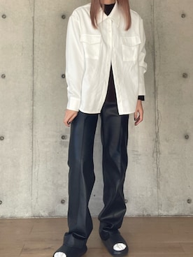 「ブラウンニット」｜「アイテム（パンツ）」を使った、moe〻さん（レディース・167cm）の冬コーディネート