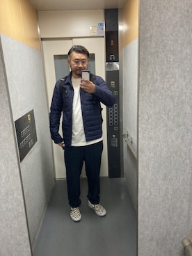 「VANS（バンズ）のアイテム（スニーカー、ブラック系）」を使った、Texas  Steakさん（メンズ）の冬コーディネート