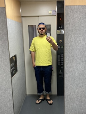 「UNIQLO（ユニクロ）のアイテム（デニムパンツ、ブルー系）」を使った、Texas  Steakさん（メンズ）の冬コーディネート