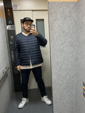 「UNIQLO（ユニクロ）のアイテム（その他アウター、ブラック系）」を使った、Texas  Steakさん（メンズ）の冬コーディネート