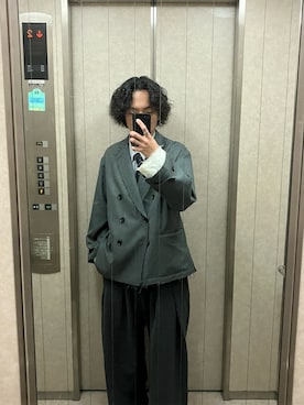 「SHINYAKOZUKA（シンヤコヅカ）のアイテム（パンツ）」を使った、マツさん（メンズ・170cm）の冬コーディネート