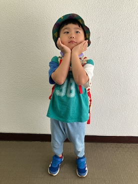 「MARKEY'S（マーキーズ）のアイテム（Tシャツ/カットソー、グリーン系）」を使った、りんちゃんのさん（キッズ・110cm）の秋コーディネート