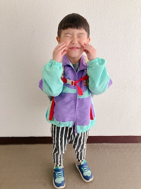 「MARKEY'S（マーキーズ）のアイテム（スウェットパンツ、ブラック系）」を使った、りんちゃんのさん（キッズ・100cm）の春コーディネート