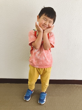 「NIKE（ナイキ）のアイテム（スニーカー、ブルー系）」を使った、りんちゃんのさん（キッズ・110cm）の夏コーディネート