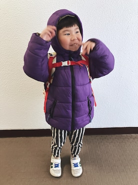 「MARKEY'S（マーキーズ）のアイテム（パンツ、ホワイト系）」を使った、りんちゃんのさん（キッズ・100cm）の春コーディネート