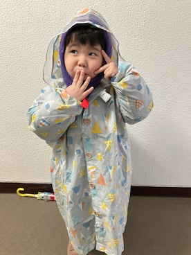 「知らないのアイテム（その他、ベージュ系）」を使った、りんちゃんのさん（キッズ・100cm）の春コーディネート