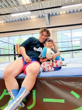 「MARKEY'S（マーキーズ）のアイテム（パンツ、ホワイト系）」を使った、りんちゃんのさん（キッズ・100cm）の春コーディネート
