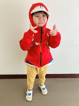 「UNIQLO（ユニクロ）のアイテム（パーカー、レッド系）」を使った、りんちゃんのさん（キッズ・100cm）の春コーディネート