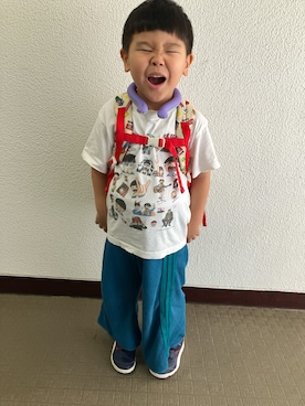 「MARKEY'S（マーキーズ）のアイテム（パンツ、ブルー系）」を使った、りんちゃんのさん（キッズ・110cm）の秋コーディネート
