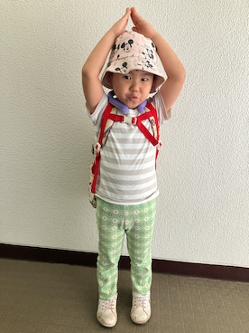 「WIGGLE WIGGLE（ウィグルウィグル）のアイテム（パンツ、グリーン系）」を使った、りんちゃんのさん（キッズ・110cm）の夏コーディネート