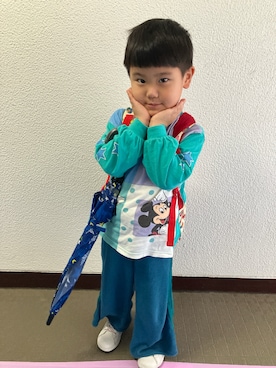 「MARKEY'S（マーキーズ）のアイテム（パンツ、ブルー系）」を使った、りんちゃんのさん（キッズ・110cm）の秋コーディネート
