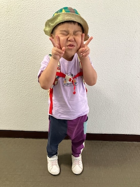 「UNIQLO（ユニクロ）のアイテム（Tシャツ/カットソー、パープル系）」を使った、りんちゃんのさん（キッズ・100cm）の夏コーディネート