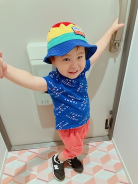 「TOMMY HILFIGER（トミーヒルフィガー）のアイテム」を使った、りんちゃんのさん（キッズ・90cm）の夏コーディネート