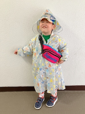 「supreme?のアイテム（ボディバッグ/ウエストポーチ、ピンク系）」を使った、りんちゃんのさん（キッズ・100cm）の春コーディネート