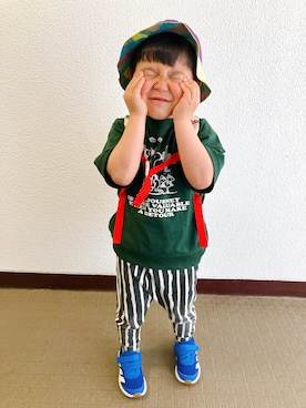 「GU（ジーユー）のアイテム（Tシャツ/カットソー、グリーン系）」を使った、りんちゃんのさん（キッズ・100cm）の春コーディネート