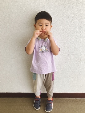 「UNIQLO（ユニクロ）のアイテム（Tシャツ/カットソー、パープル系）」を使った、りんちゃんのさん（キッズ・110cm）の夏コーディネート