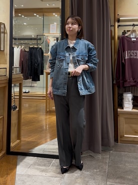 「アイテム（デニムジャケット）」を使った、ｍｉｎａｍｉさん（レディース・160cm）の秋コーディネート