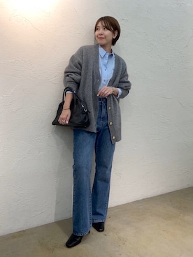 「RIVE DROITE（リヴドロワ）の【A・MONN】フレアデニムパンツ（デニムパンツ、ブルー系）」を使った、ｍｉｎａｍｉさん（レディース・160cm）の秋コーディネート