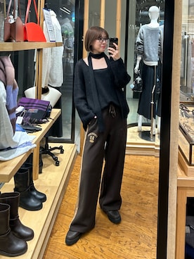 「アイテム（スウェットパンツ、ブラウン系）」を使った、ｍｉｎａｍｉさん（レディース・160cm）の秋コーディネート