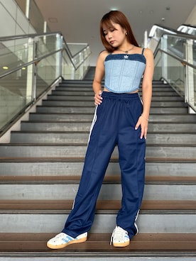 「クセニア・シュナイダー」｜「アイテム（スウェットパンツ）」を使った、mikuさん（レディース・153cm）の夏コーディネート