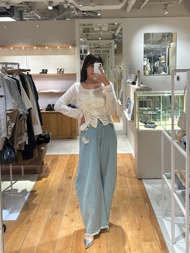 「mystic（ミスティック）の【3サイズ展開◎】クラッシュカーブパンツ（デニムパンツ、ブルー系）」を使った、TOKUさん（レディース・168cm）の春コーディネート