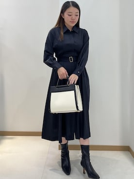「雨の日」｜「アイテム（ワンピース/ドレス）」を使った、arareさん（レディース・157cm）の秋コーディネート