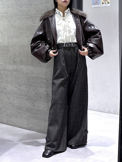 ストリングデザインタンクトップ(HARE)