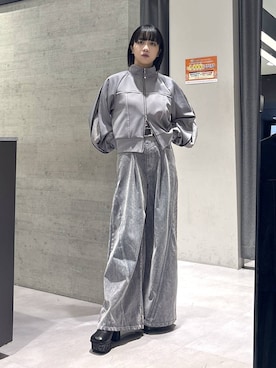 「HARE（ハレ）のアイテム（タンクトップ）」を使った、ぽんさん（レディース・155cm）の秋コーディネート