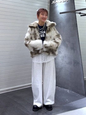 「アイテム（その他トップス）」を使った、みっきぃさん（レディース・155cm）の秋コーディネート