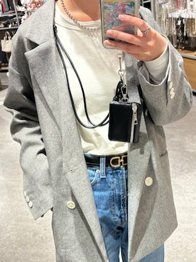 「アイテム（スマホグッズ）」を使った、aya212525さん（レディース・160cm）の秋コーディネート