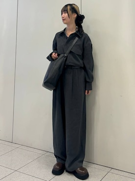 「アイテム（サロペット/オーバーオール、グレー系）」を使った、aya212525さん（レディース・160cm）の秋コーディネート