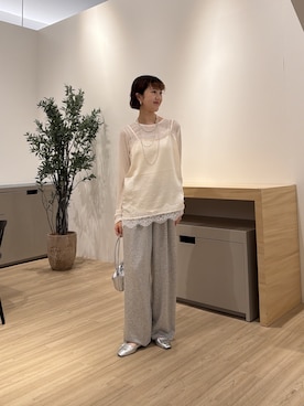 「Jena espace merveilleux(ジェナ エスパスメルヴェイユ)のクルー長袖Tシャツ(Tシャツ/カットソー、ホワイト系)」を使った、moeさん(レディース・166cm)の夏コーディネート