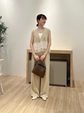 「Jena espace merveilleux(ジェナ エスパスメルヴェイユ)の裾レースセットアップ(ワンピース、ベージュ系)」を使った、moeさん(レディース・166cm)の夏コーディネート