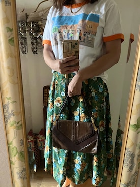 「VINTAGE（ヴィンテージ）のアイテム（Tシャツ/カットソー、オレンジ系）」を使った、NATSUCOさん（レディース・158cm）の夏コーディネート