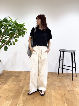 「CIAOPANIC TYPY（チャオパニックティピー）の【接触冷感/二の腕カバーも叶う◎】配色ラグラン半袖ニットTee（ニット/セーター、ブラック系）」を使った、Nanamiさん（レディース・166cm）の夏コーディネート