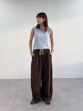 「アイテム（タンクトップ、ブルー系）」を使った、Nanamiさん（レディース・166cm）の夏コーディネート