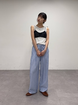 「CIAOPANIC TYPY（チャオパニックティピー）の【UNISEX】【プラスサイズあり】ストライプシアサッカーイージーパンツ（その他パンツ、ブルー系）」を使った、Nanamiさん（レディース・166cm）の春コーディネート