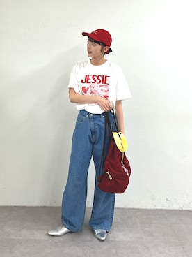 「Disney（ディズニー）の【TOY STORY/トイ・ストーリー】ピックアップ6コマTEE（Tシャツ/カットソー、ホワイト系）」を使った、Nanamiさん（レディース・166cm）の春コーディネート