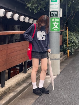「CIAOPANIC TYPY（チャオパニックティピー）の【ZOZO限定】【UNISEX】ニュアンスロゴスウェット（Sweatshirt、ブルー系）」を使った、Nanamiさん（レディース・166cm）の秋コーディネート